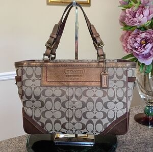 Coach Signature Galley Tote, Metallic leather, Suede corners